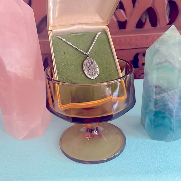 krementz Jewelry - 😍sold😍Vintage St Christopher necklace